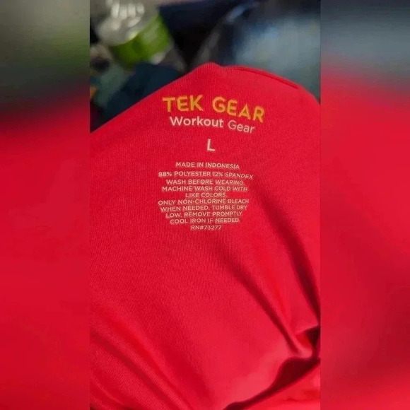 Tek Gear Workout Gear Women's Short Sleeve Shirt Size L Bright Coral (EUC) - Picture 4 of 11